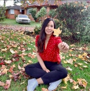 Meet your Posher, Yee mon